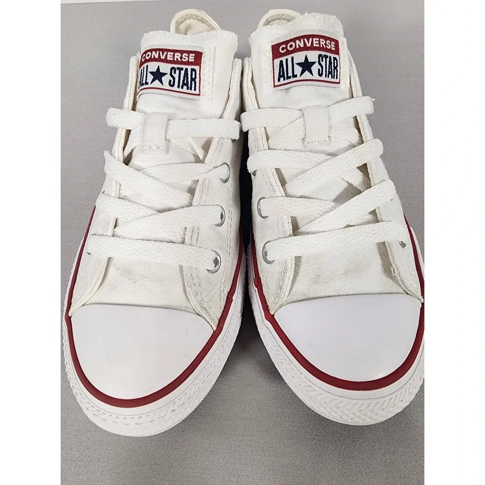 Converse Chuck Taylor All Star Low Top White Canvas Youth Sneakers 3J256 Size 2